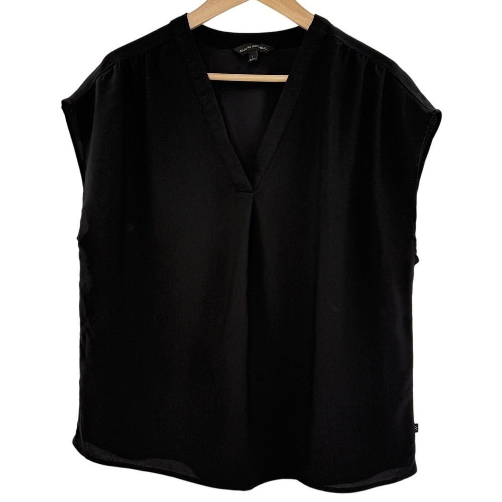 Banana Republic Womens V-Neck Cap Sleeve Blouse Black Solid Size L Office Luxury